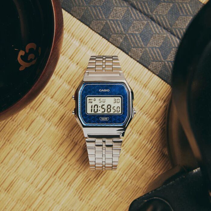 CASIO VINTAGE Mod. ICONIC - TRADITIONAL SEIGAIHA PATTERN Limited Edition - BLUE CASIO VINTAGE Mod. ICONIC - TRADITIONAL SEIGAIHA PATTERN Limited Edition - BLUE